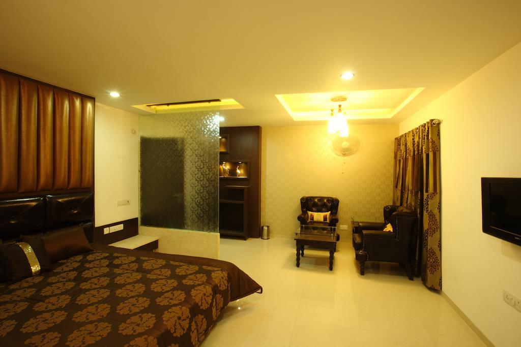 Hotel Surya Prime Kota  Habitación foto